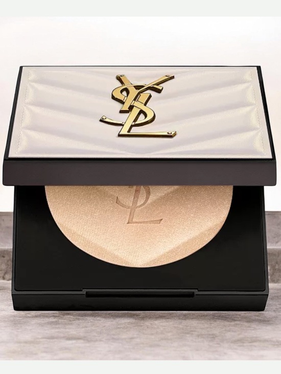 Yves Saint Laurent Other - Yves Saint Laurent (YSL) Radiant Highlighter - BNIB golden